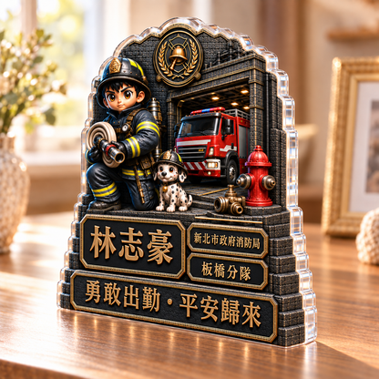 消防員款壓克力擺件右前 45 度展示